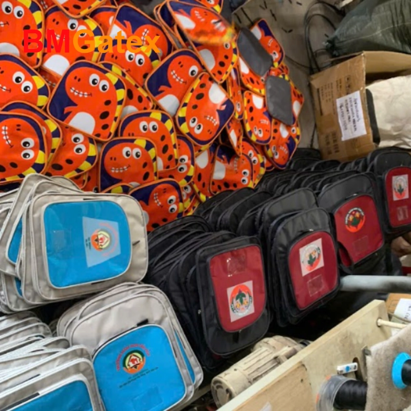 mẫu balo của trường Anh ngữ